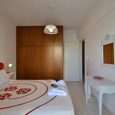 Apartment Diogenis *
