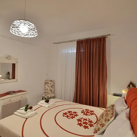 Diogenis Apartment Rethymno (Crete)